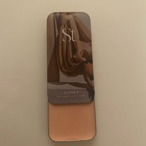 Seint Beauty Audrey Lip and Cheek